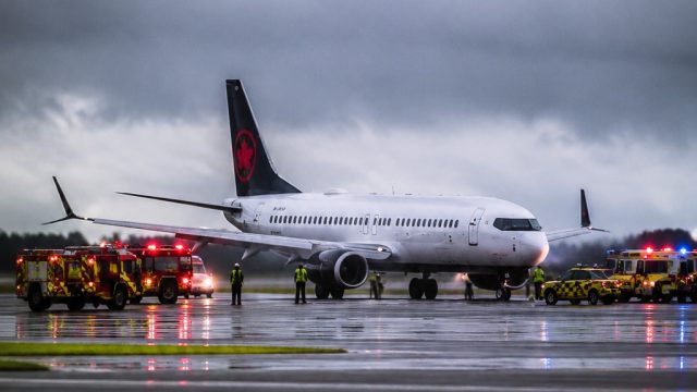 Air Canada's AC825 Flight Makes Emergency Landing in Dublin
