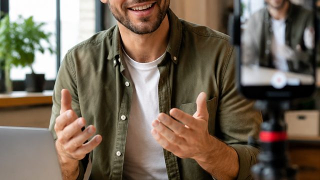 Why Authentic Customer Videos Outperform Professional Photography in Sales